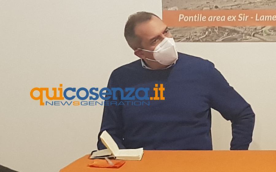 De Magistris: "Non farò un passo indietro sulla mia candidatura" 51 Luigi De Magistris 7