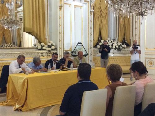 migranti incontro sindaci corigliano