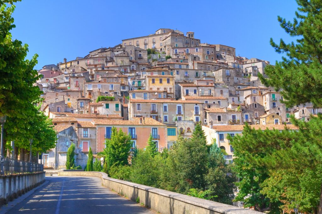 MORANO CALABRO VEDUTA PANORAMICA LIB THINKSTOCK
