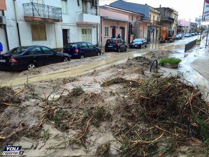 La Calabria si sbriciola sotto il maltempo: locride in ginocchio. Spazzati via diversi tratti della Statale 106 206 Maltempo1