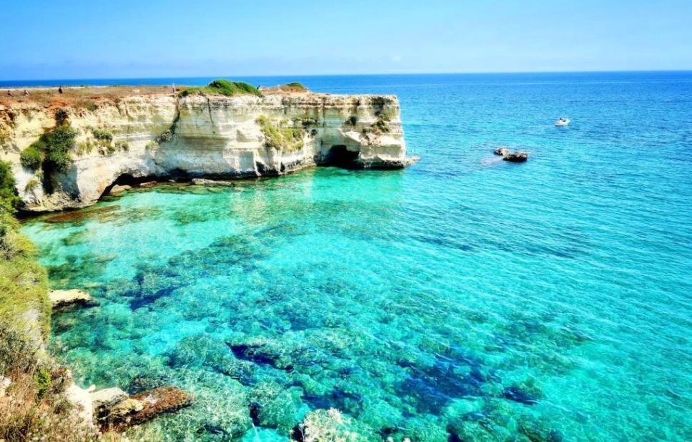 Il mare migliore in Italia? È in Puglia: qualità delle acque al 99%. Calabria all'85% 68 Mare Puglia