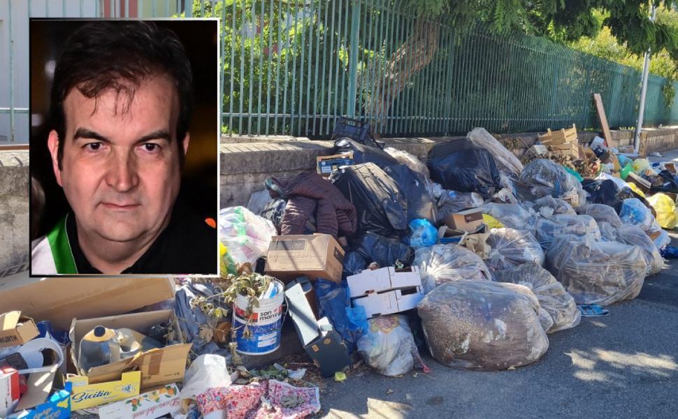 Emergenza rifiuti a Cosenza, Occhiuto: "disservizio non dipende dal Comune" 51 Mario Occhiuto rifiuti a Cosenza
