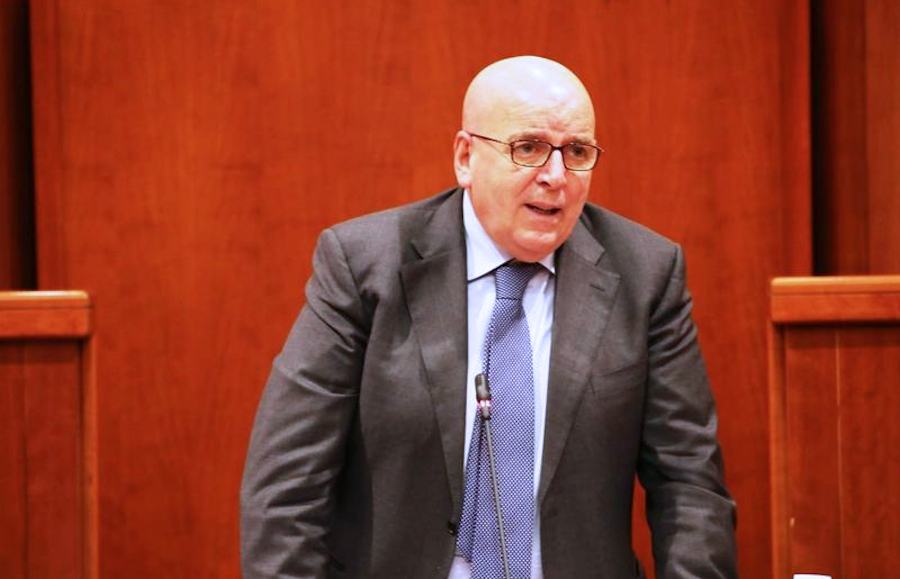 oliverio consulta