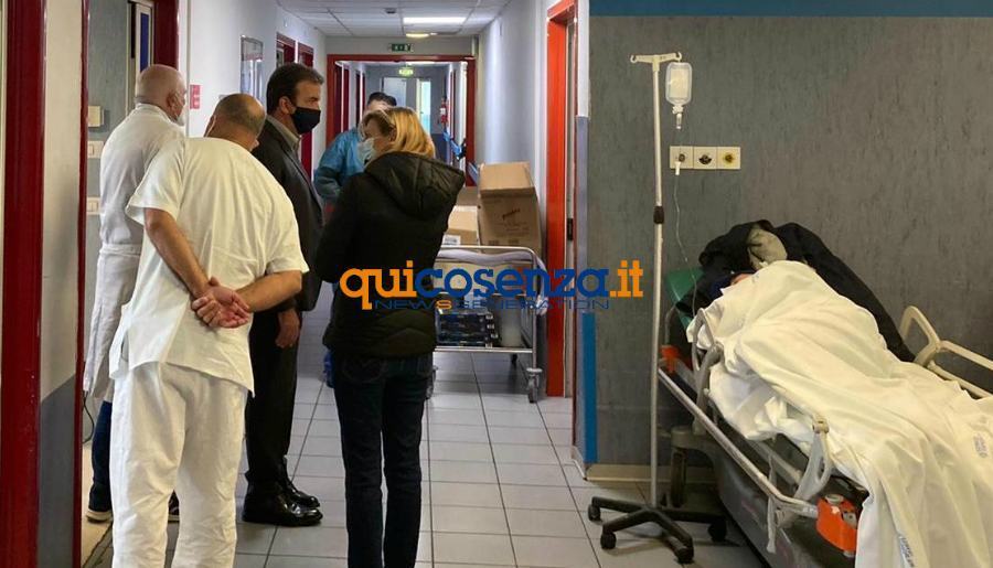 Mario occhiuto cosenza ospedale pronto soccorso