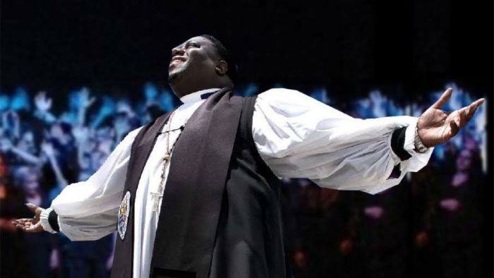 Martedi 15 Dicembre Pastor Ron GOSPEL SHOW tour 2015 alla Fabbrica 54 a Larzano di Rivergaro