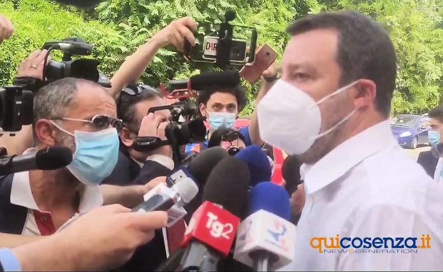 Salvini torna in Calabria "noi uniti. Il Reddito? È un disincentivo al lavoro, va rivisto" 51 Matteo Salvini Reggio