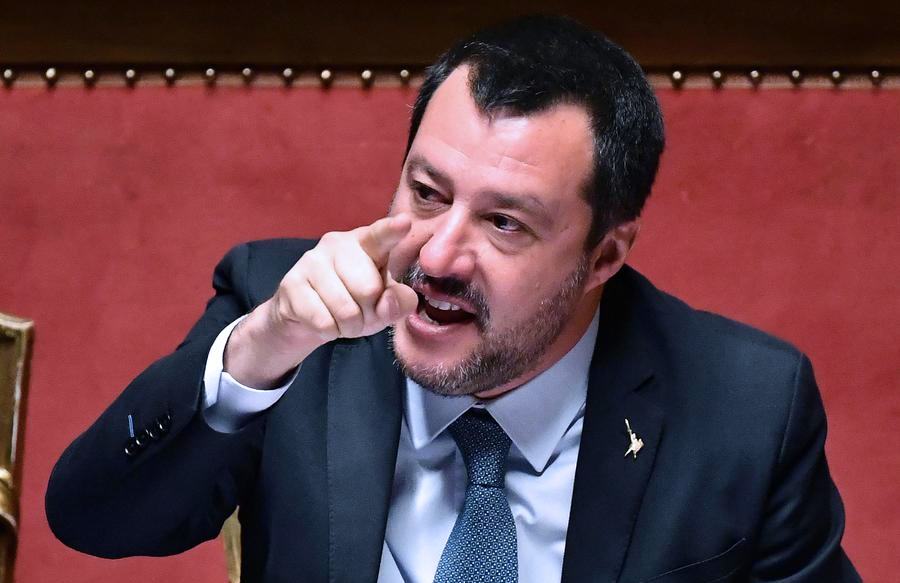 Raid vandalico al point elettorale della Lega di Matteo Salvini 51 Matteo Salvini