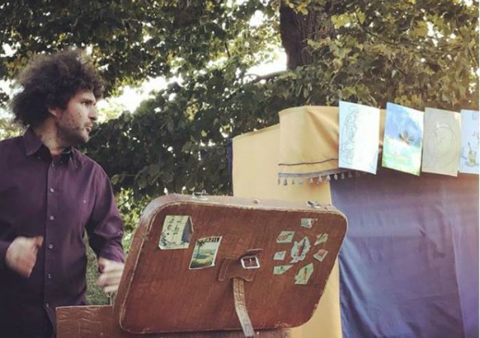 Michele DIgnazio con Valigia