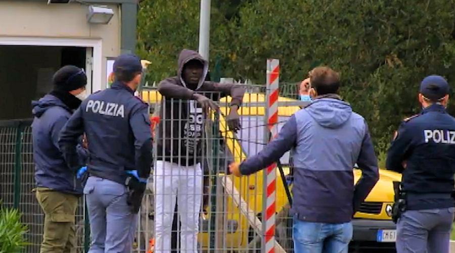 Migranti Reggio San Ferdinando