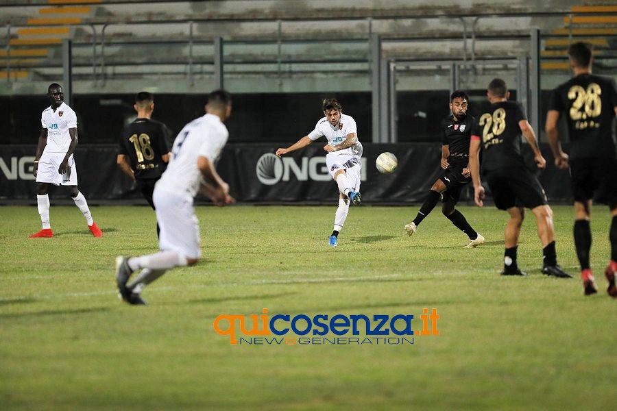 Cosenza, si lavora senza sosta. Domani amichevole contro il Rende 60 Monopoli Cosenza05