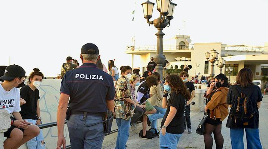 Movida controlli polizia