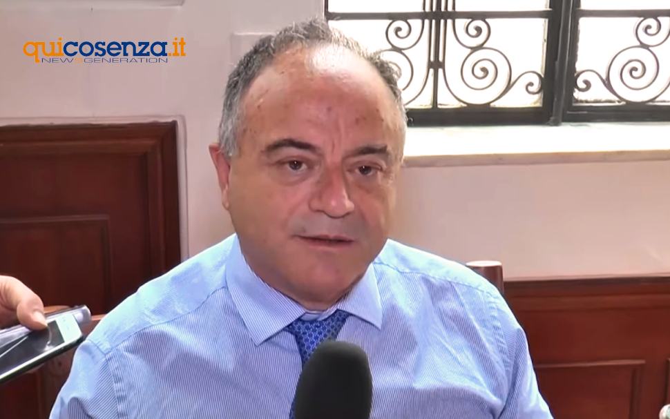 Minacce a Gratteri, sit in venerdì a Catanzaro: "La nostra ribellione, la sua scorta" 51 Nicola Gratteri 35