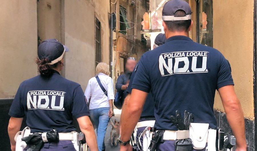 Nucelo Decoro urbano1