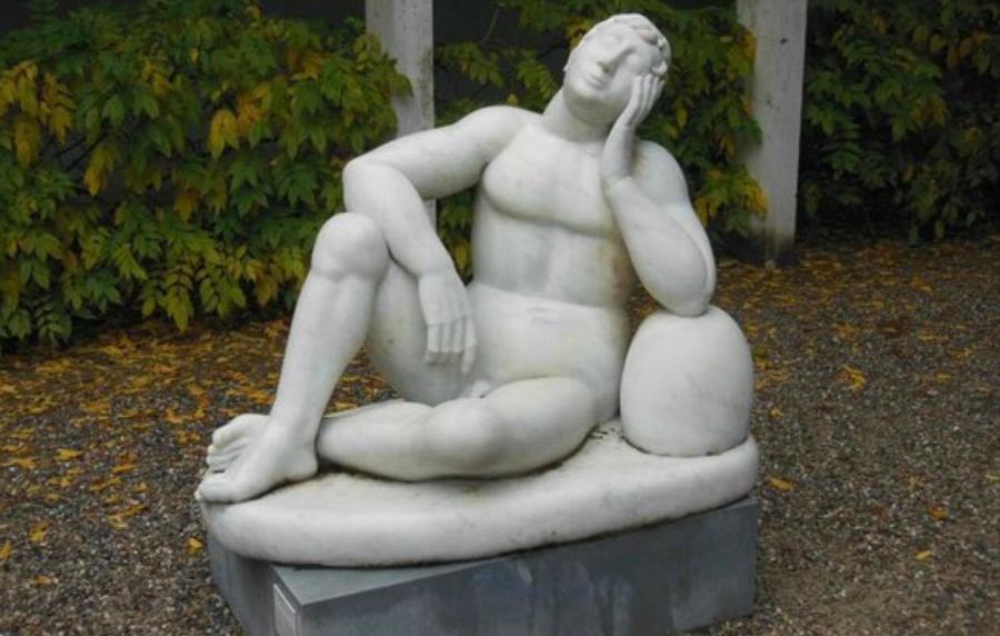 Nuova statua Mab Cosenza 05