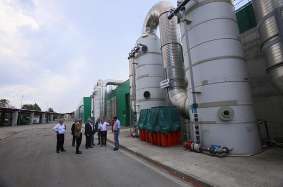 Oliverio impianti smaltimento rifiuti salerno