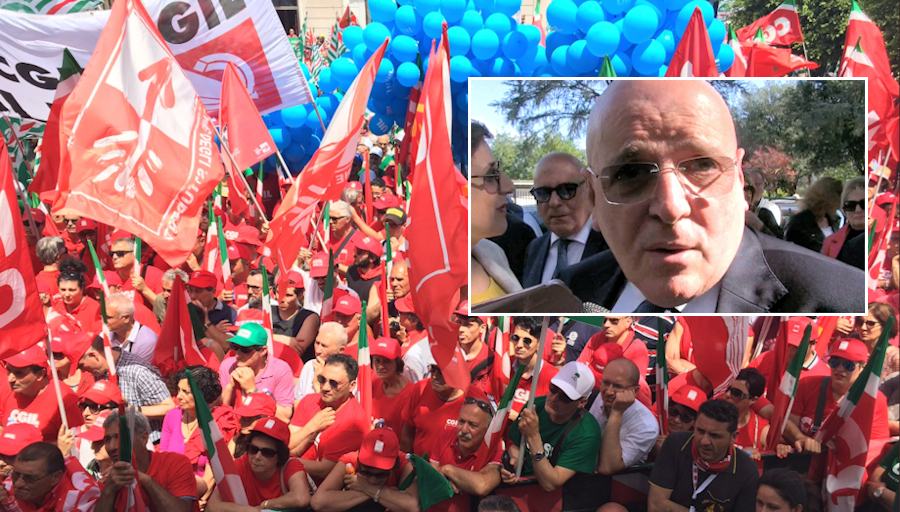 Oliverio manifetsazione sindacati reggio