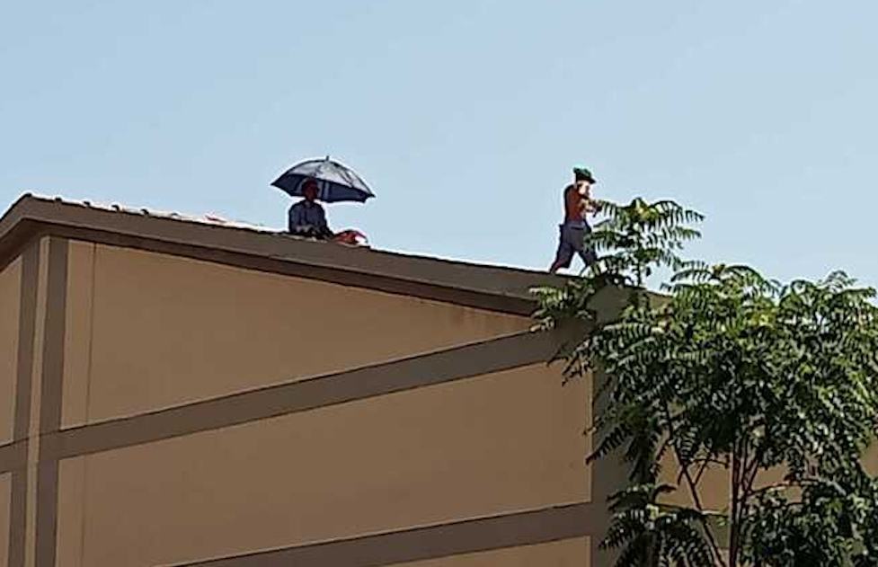 Operai tetto corigliano rossano