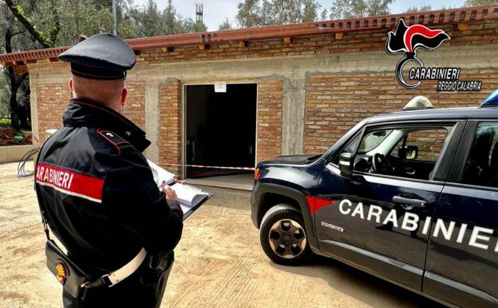 Oppido Mamertina.Nota stampa abuso edilizio
