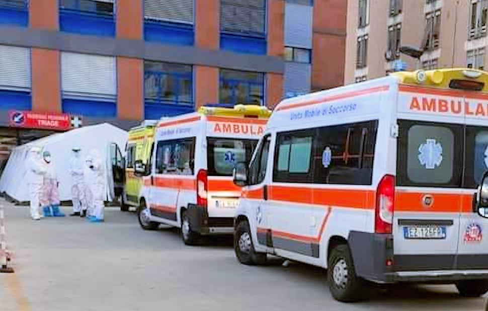 Ospedale Cosenza pronto soccorso ambulanze