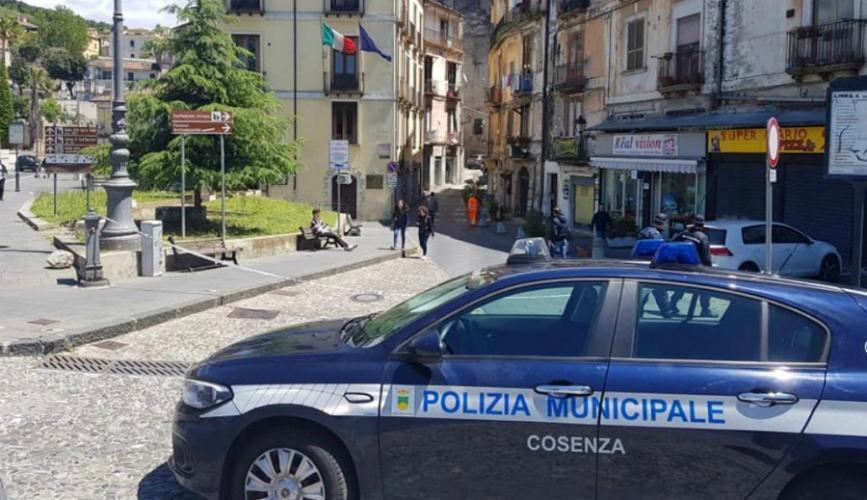 Polizia Municipale di Cosenza, Cisl denuncia: "senza stipendi e nessuna sicurezza sul posto di lavoro" 51 POLIZIA MUNICIPALE CS