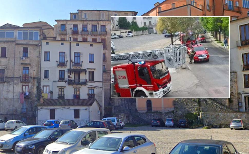 Cosenza, crollo in Via Campagna. Caruso "i proprietari mettano in sicurezza l'immobile" 51 Palazzo Campagna Cosenza vecchia