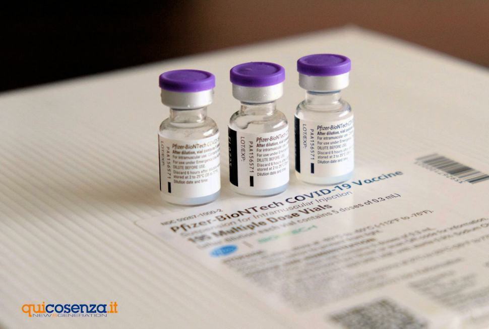Vaccino, entro domani saranno consegnate alle regioni 1,5 milioni di dosi Pfizer 51 Pfizer vaccino 7