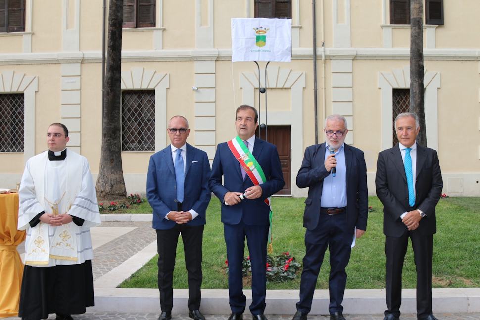 Ecco piazza Giuseppe Carratelli, intitolata all'avvocato ed ex sindaco di Cosenza 51 Piazza Carrattelli