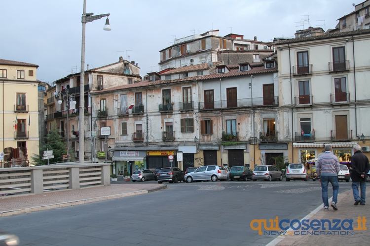 Piazza dei Valdesi Cosenza