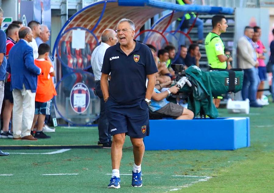 Costa cara l'espulsione contro la Salernitana. Piero Braglia squalificato per 2 turni 80 Piero Braglia 9