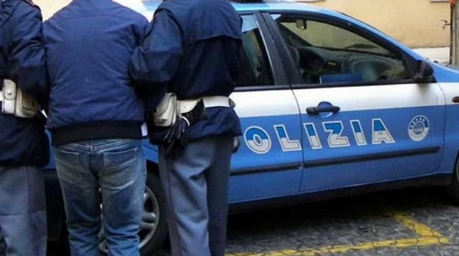 Polizia arresto 02