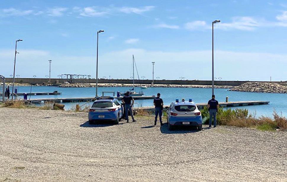 Porto Catanzaro illeciti 1