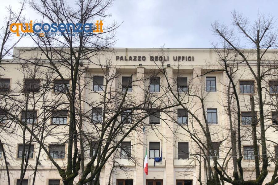 Prefettura di Cosenza piazza 11 settembre 02