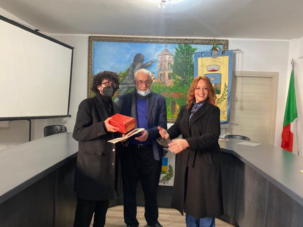 Primo classificato Dialogos