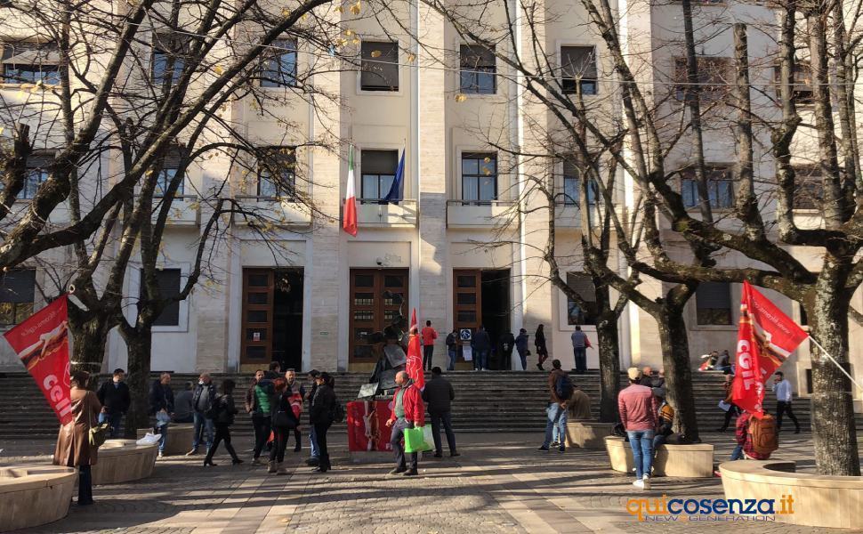 Protesta vertenza discount ex Gicap 01