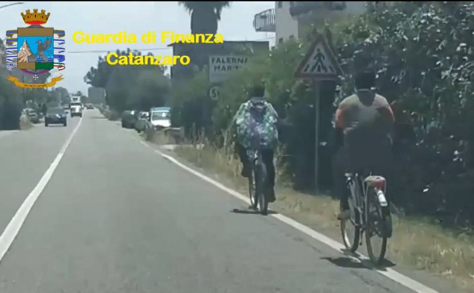 Reddito cittadinanza stranieri gdf