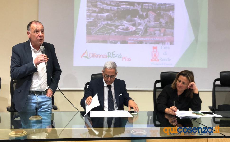 Rende presentazione piano rifiuti urbani 02
