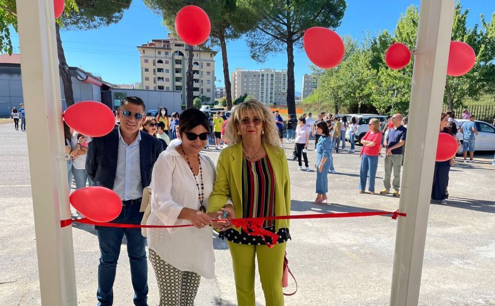 Rende, una campanella speciale. Alunni nel nuovo plesso scolastico di Quattromiglia 51 Rende scuola quattromiglia1