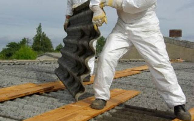 Rimozione lastre eternit