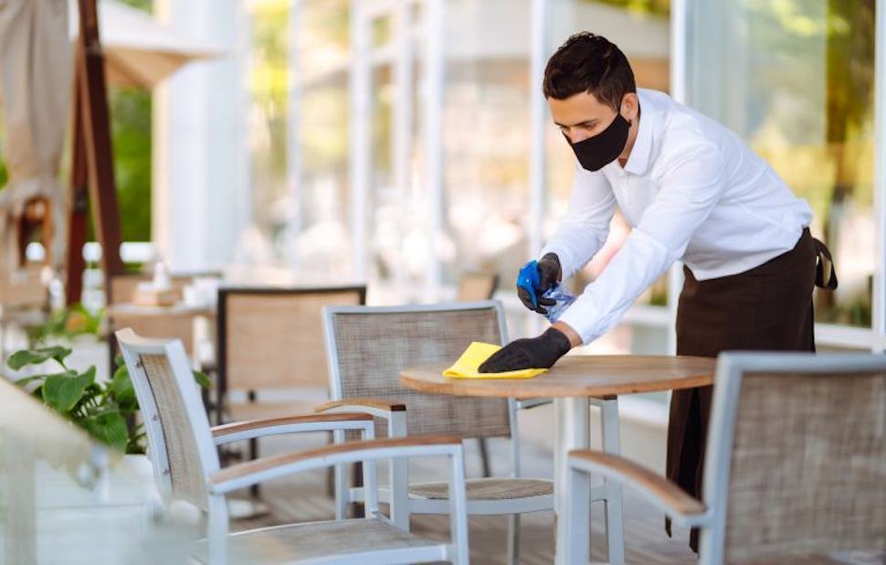 Covid-19, in due anni in Italia hanno chiuso 7mila bar 68 Ristoranti zona gialla 4