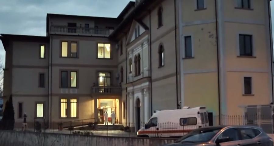 Indagini Rsa Chiaravalle, sindacati: "chiederemo ammissione come parte civile" 51 Rsa Domus Aurea Chiaravalle Centrale