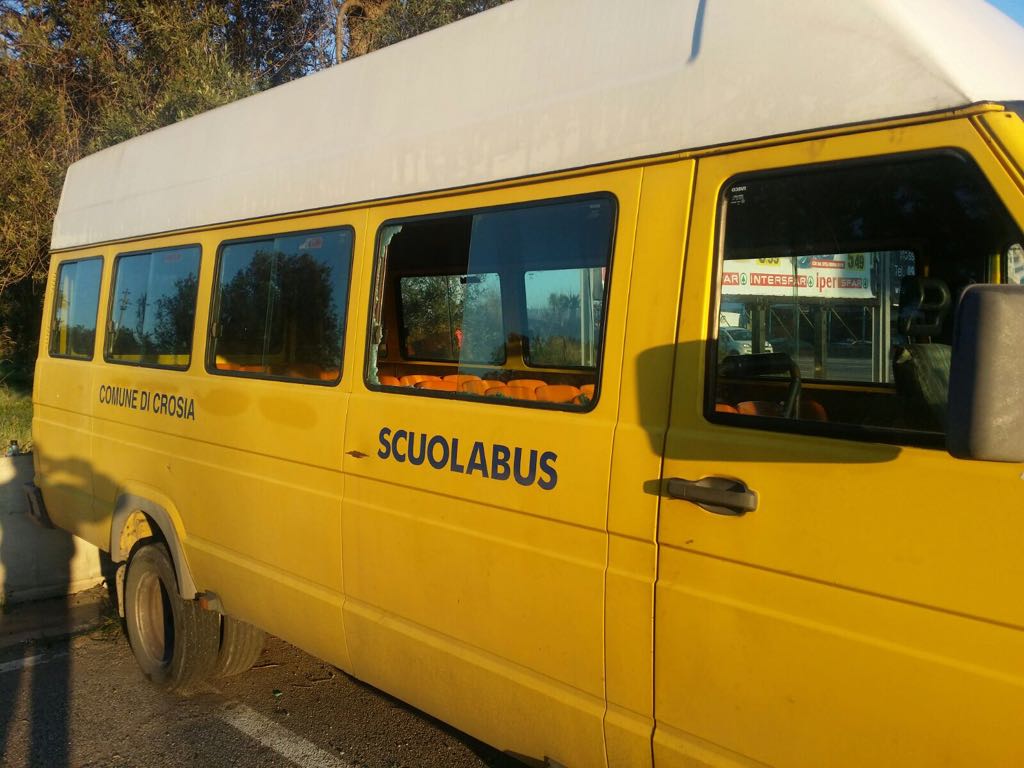 SCUOLABUS DANNEGGIATO3