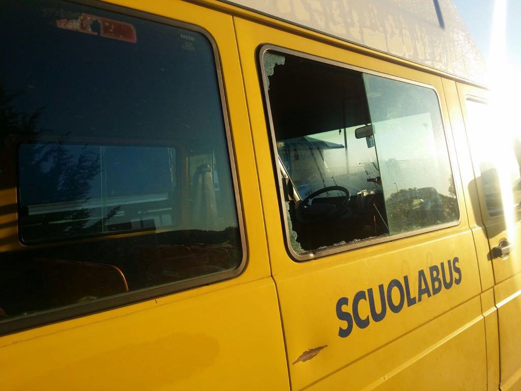 SCUOLABUS DANNEGGIATO4