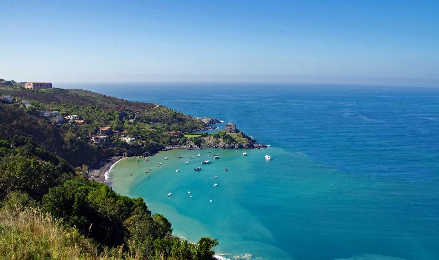 San Nicola Calabria credit Holidu