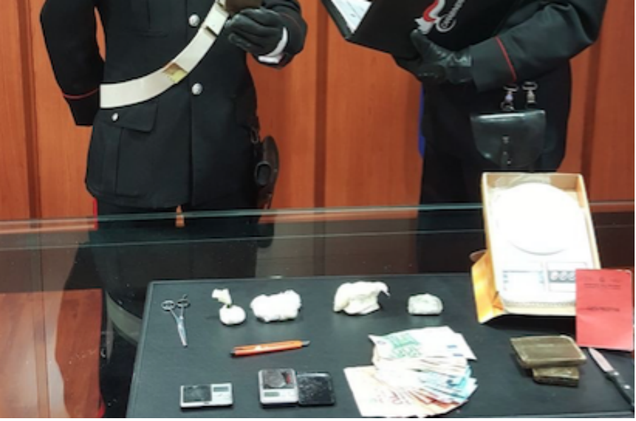 Hashish e cocaina, in Appello ridotta la pena a 4 anni per Paese 59 Schermata 2017 12 02