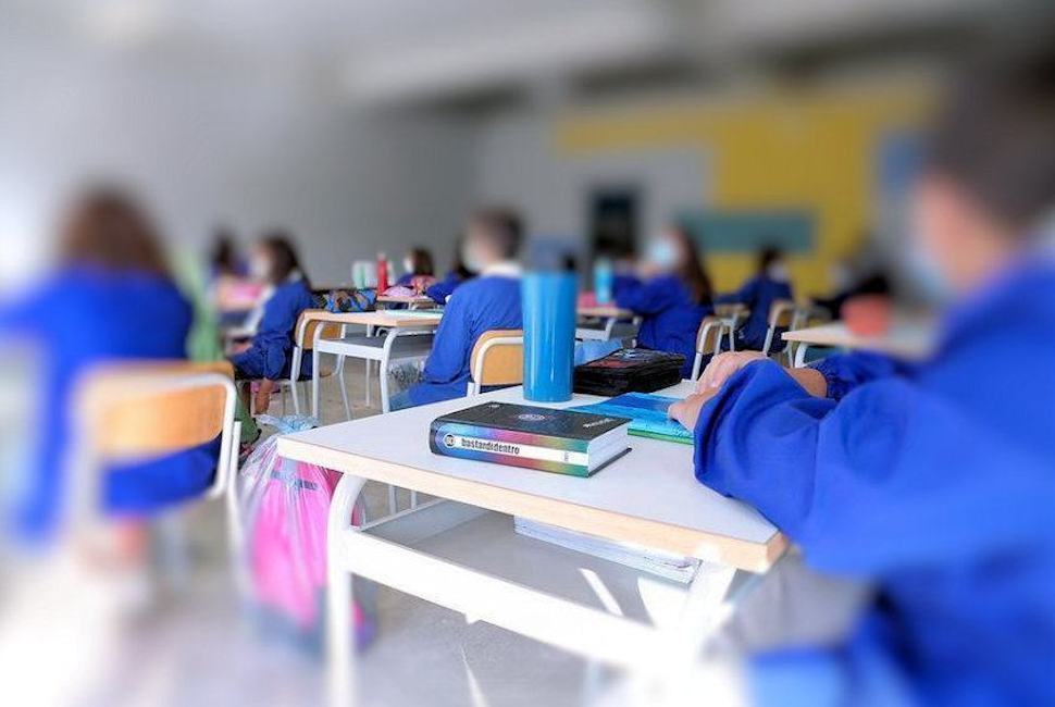 Le nuove regole: con 4 positivi tutta la classe in DAD. Pronta la bozza delle Regioni 71 Scuola 32