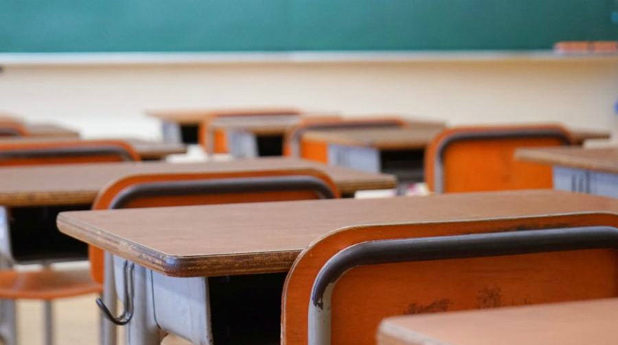 Scuole chiuse aula vuota