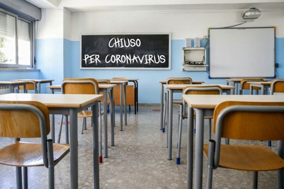 Nel cosentino sempre più sindaci chiudono le scuole "stop di almeno 15 giorni" 51 Scuole chiuse coronavirus