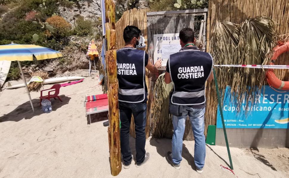 Ancora costruzioni abusive sulla costa degli Dei, una persona denunciata 51 Sequestro guardia costiera Grotticelle 02