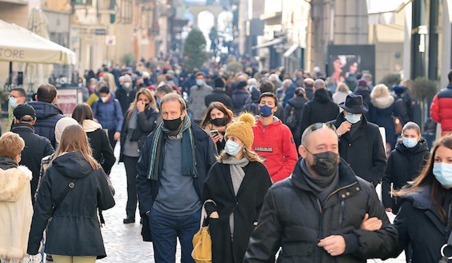 Covid, oggi si registrano 170 nuovi positivi. 45 a Cosenza 51 Shopping covid 2