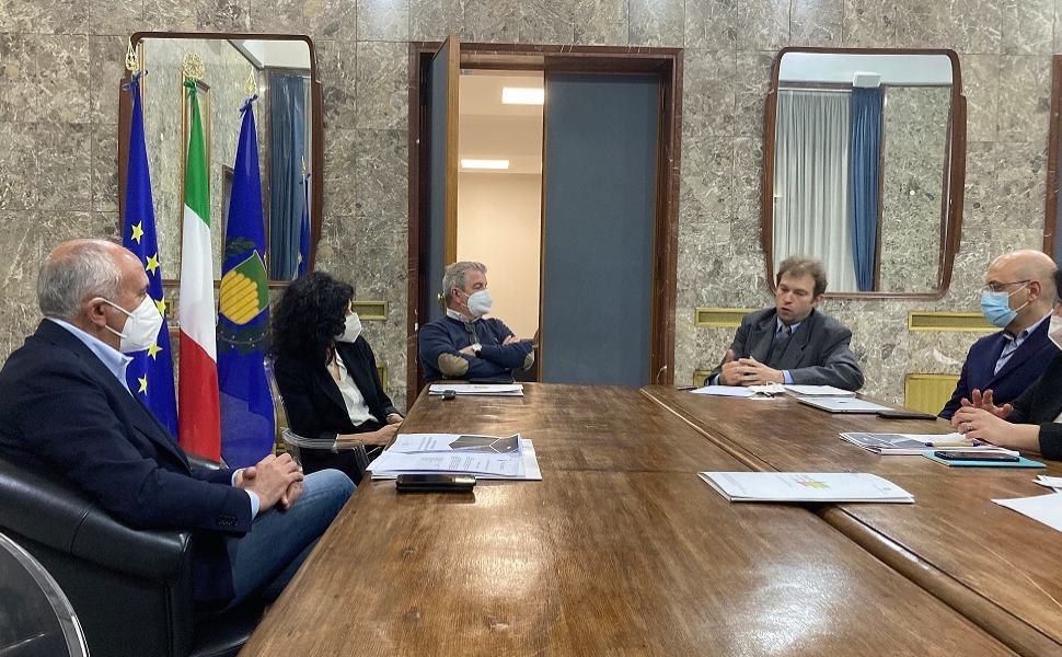 Sindaco caruso incontra dirigenti ENEA 01